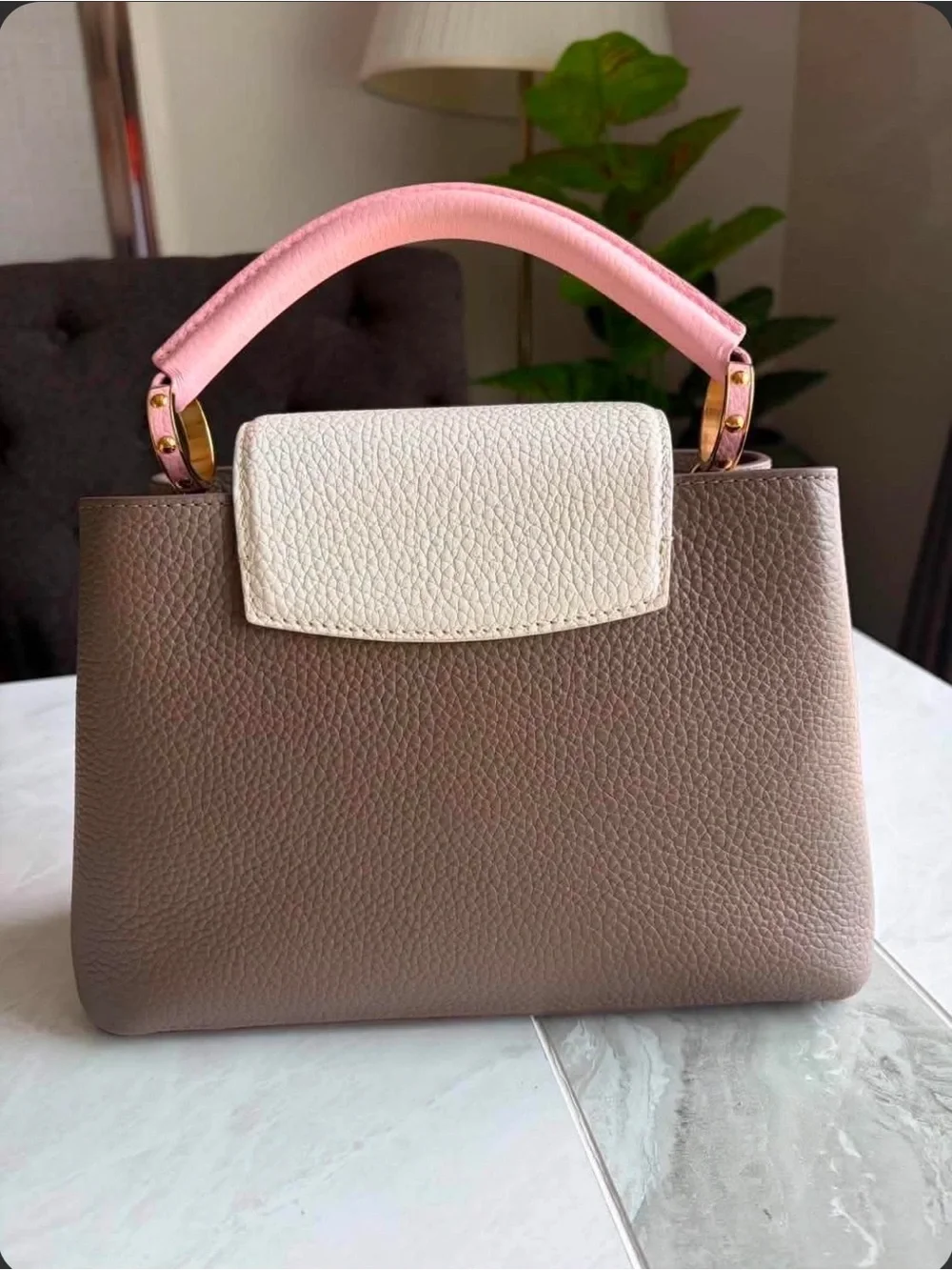Price firm. Louis Vuitton Tri Color Taurillon Leather Capucines BB Shoulder Bag